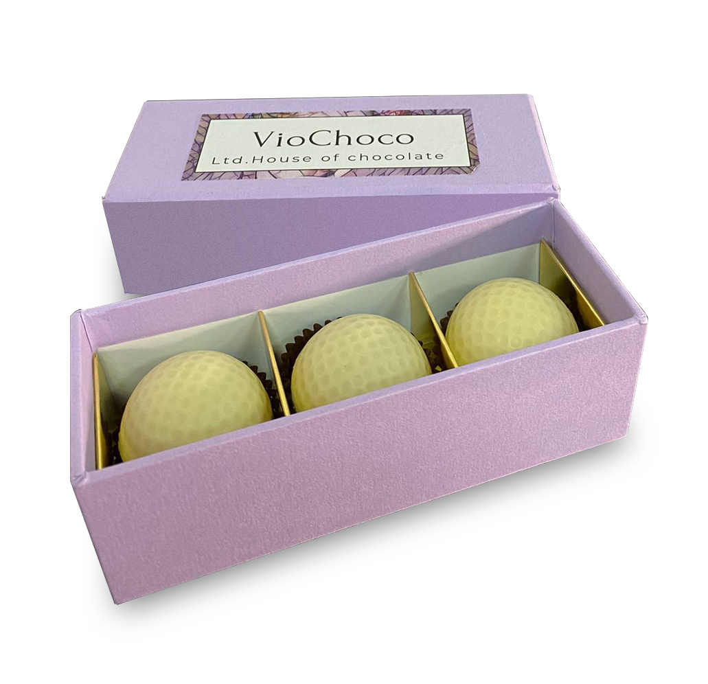 Конфеты шоколадные VioChoco Три мяча для гольфа из белого шоколада, 200 грамм