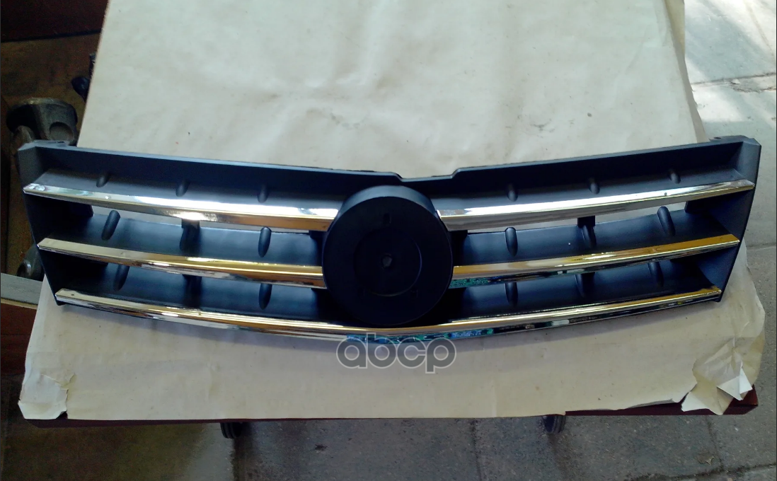 

Облицовка Радиатора Gl Mk Cross GEELY арт. 101800611601