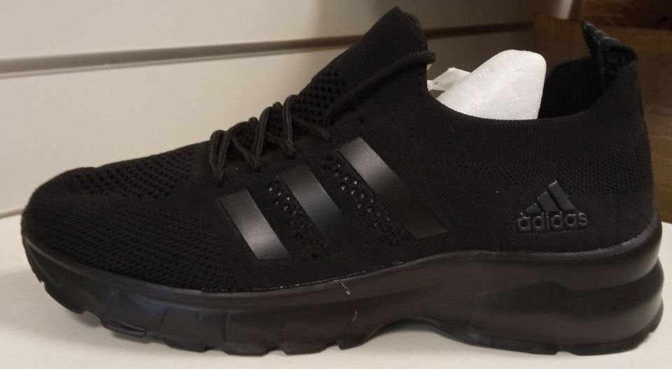 

Кроссовки женские Adidas Adi черные 38 RU, Черный, Adi