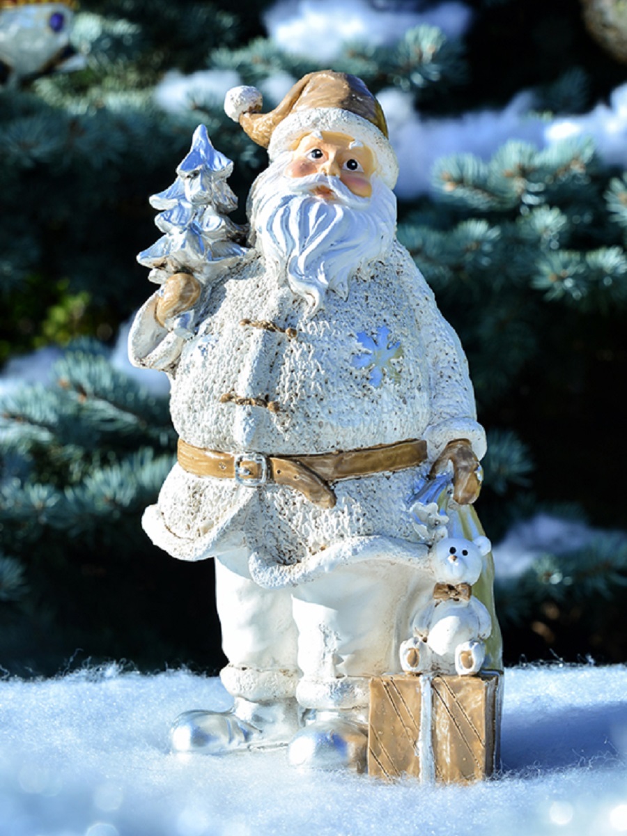 Фигурка новогодняя Decobraz Дед мороз с подарками и с мишкой НФ219