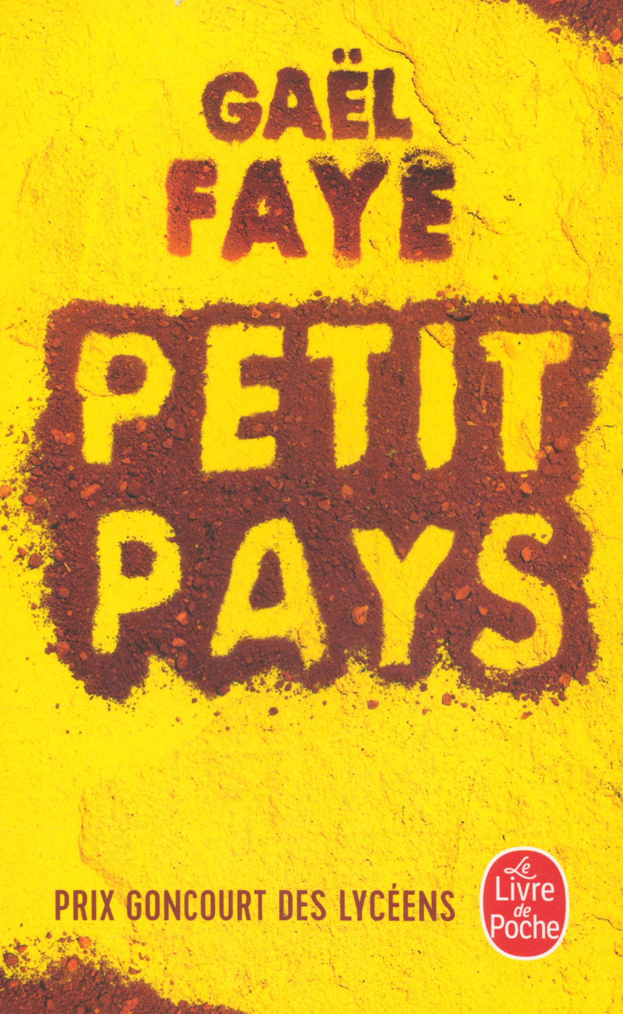 

Petit pays