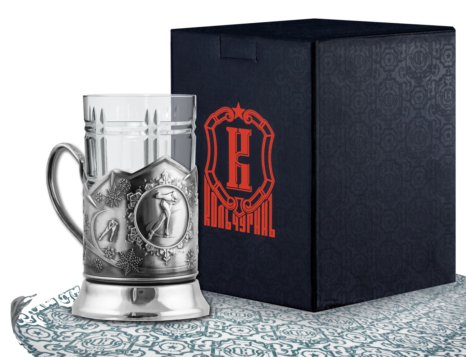 фото Набор для чая "зимние виды спорта" "конькобежный спорт" никелированный с чернью кольчугинский мельхиор