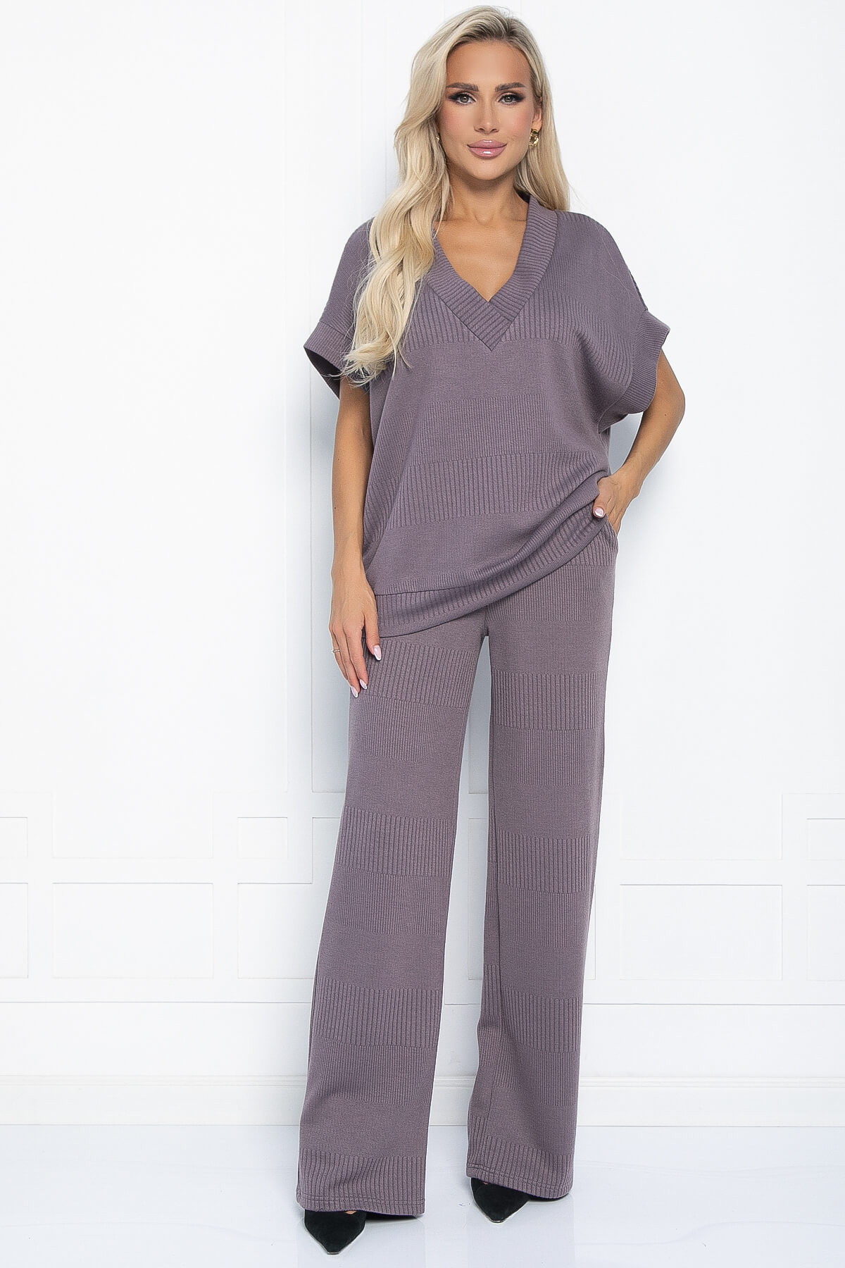 

Костюм женский LT Collection Уютный шарм фиолетовый 52 RU, Уютный шарм