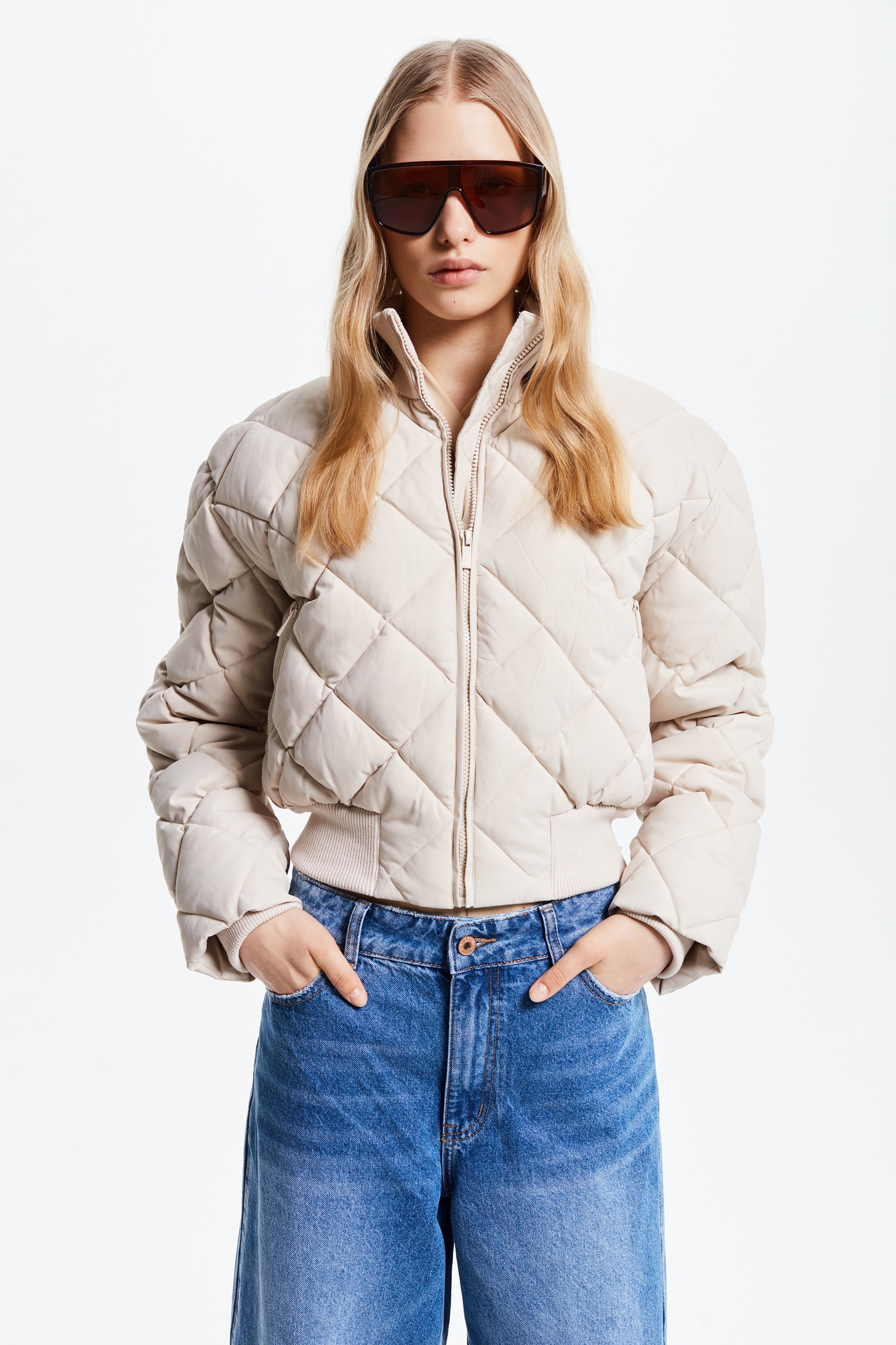 

Куртка женская LOVE REPUBLIC 2153515115 бежевая 48 RU, 2153515115