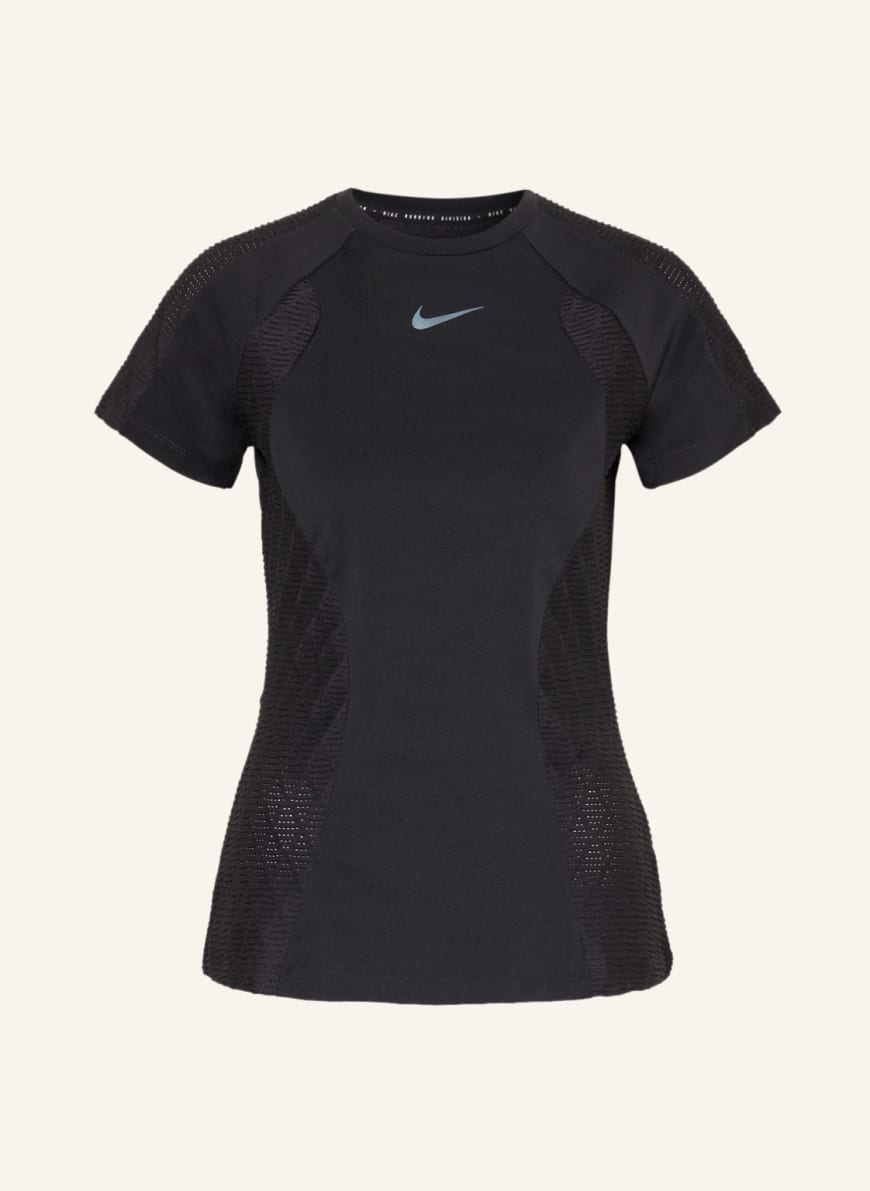 

Футболка женская Nike 1001362415 черная XS, Черный, 1001362415