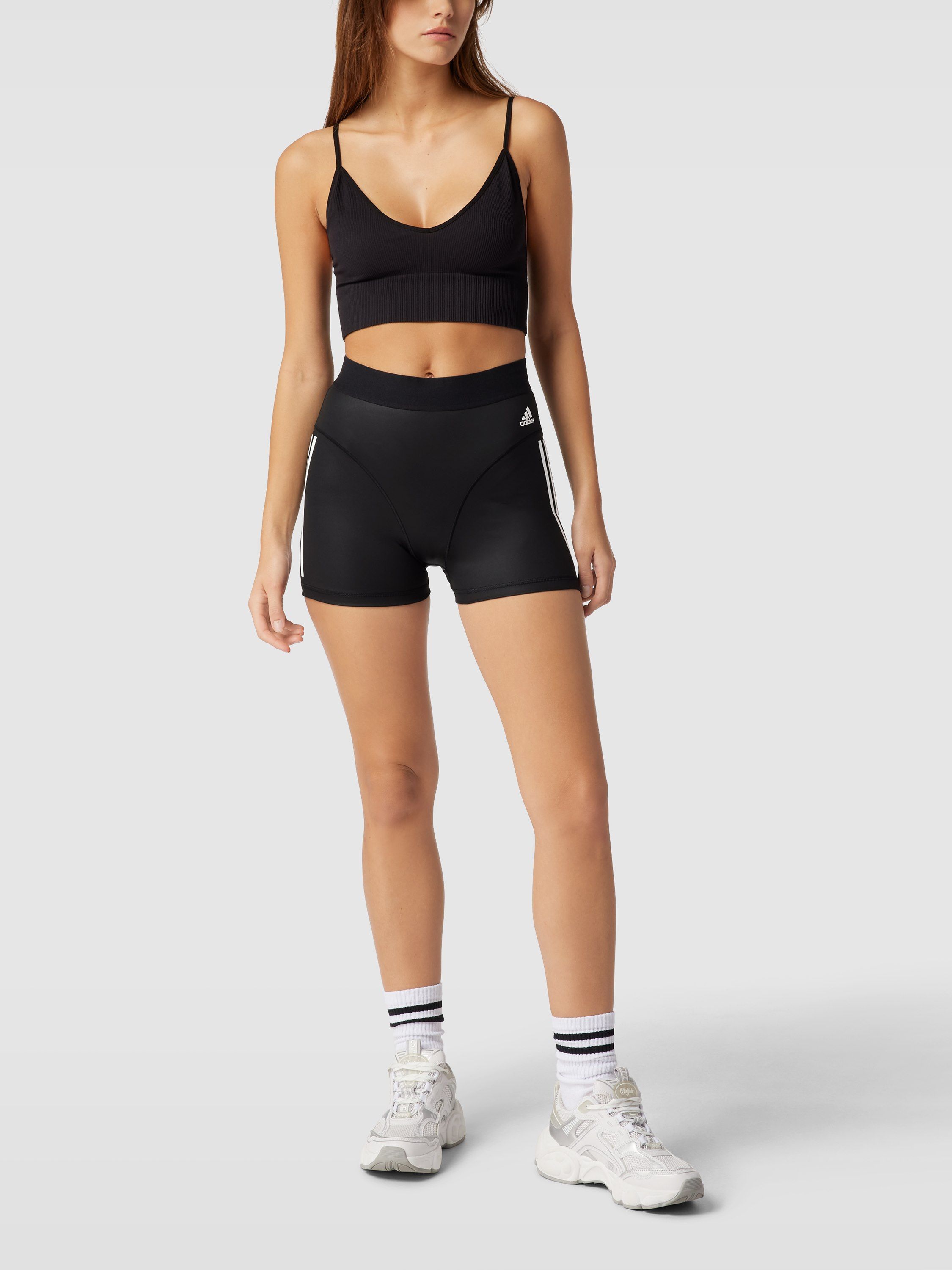 Шорты женские adidas Sportswear 1596988 черные S (доставка из-за рубежа)