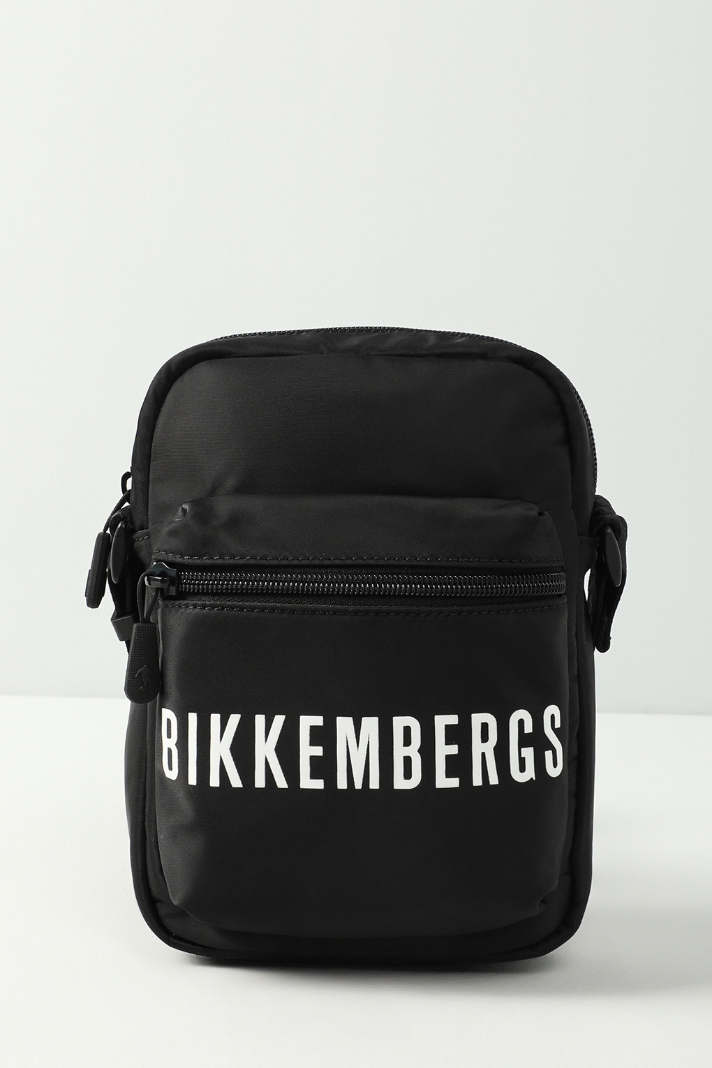 Сумка планшет мужская Bikkembergs BKBO00025T черная 11190₽