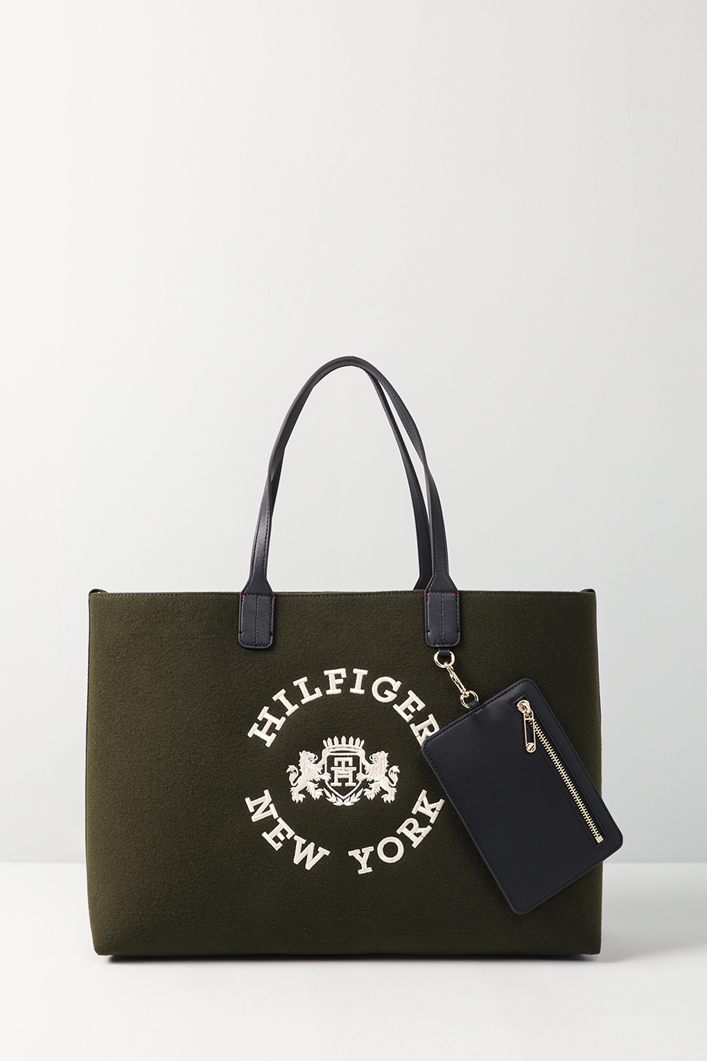 

Сумка тоут женская Tommy Hilfiger AW0AW15576 хаки, AW0AW15576