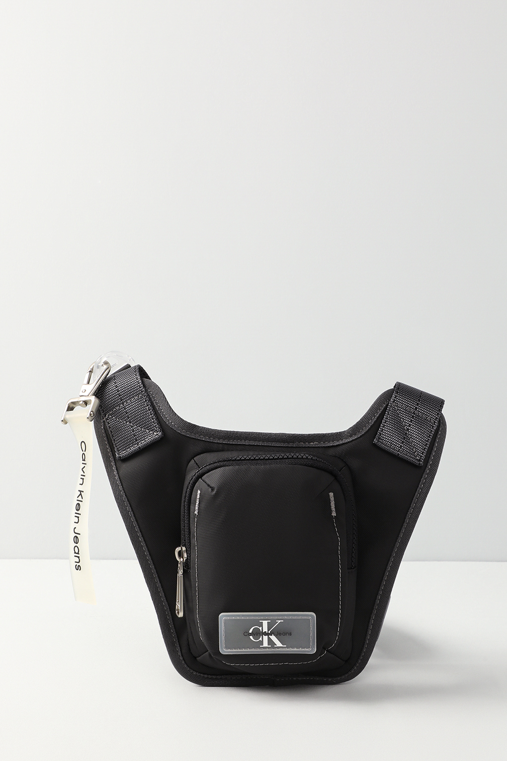 Поясная сумка мужская Calvin Klein K50K511127 черная