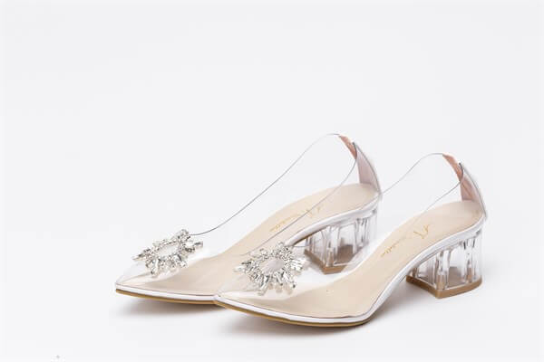 

Туфли женские Shoes Bellas 578 белые 36 EU (доставка из-за рубежа), 578
