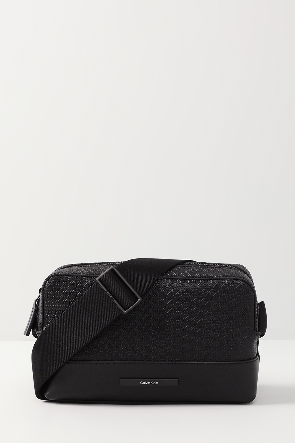 

Сумка планшет мужская Calvin Klein K50K511367 черная, Черный, K50K511367