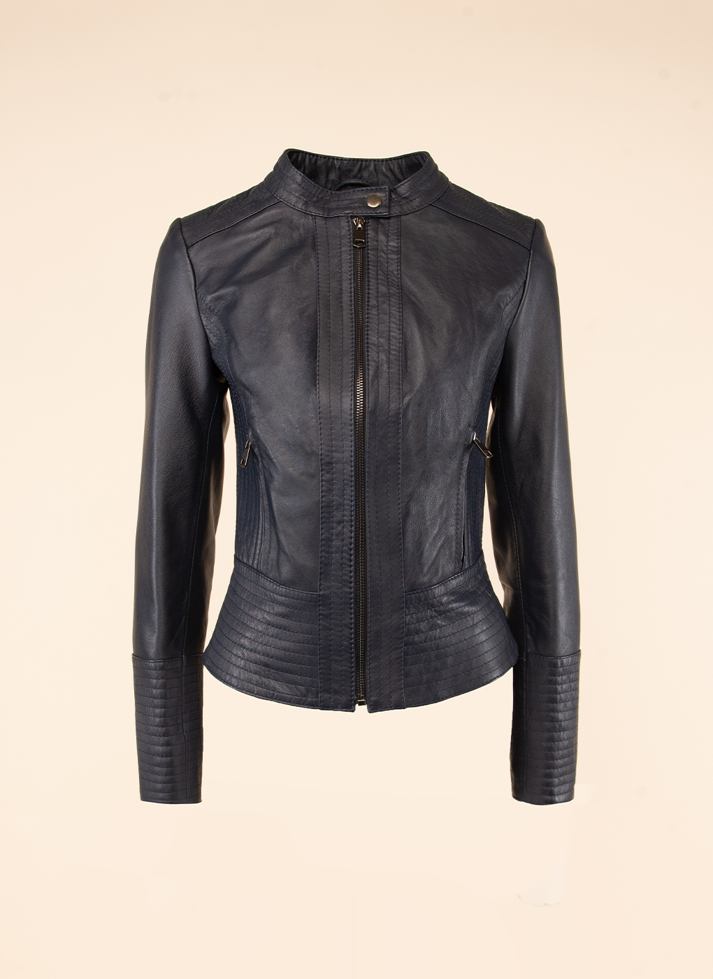 

Кожаная куртка женская Каляев 1593830 синяя 52, 1593830