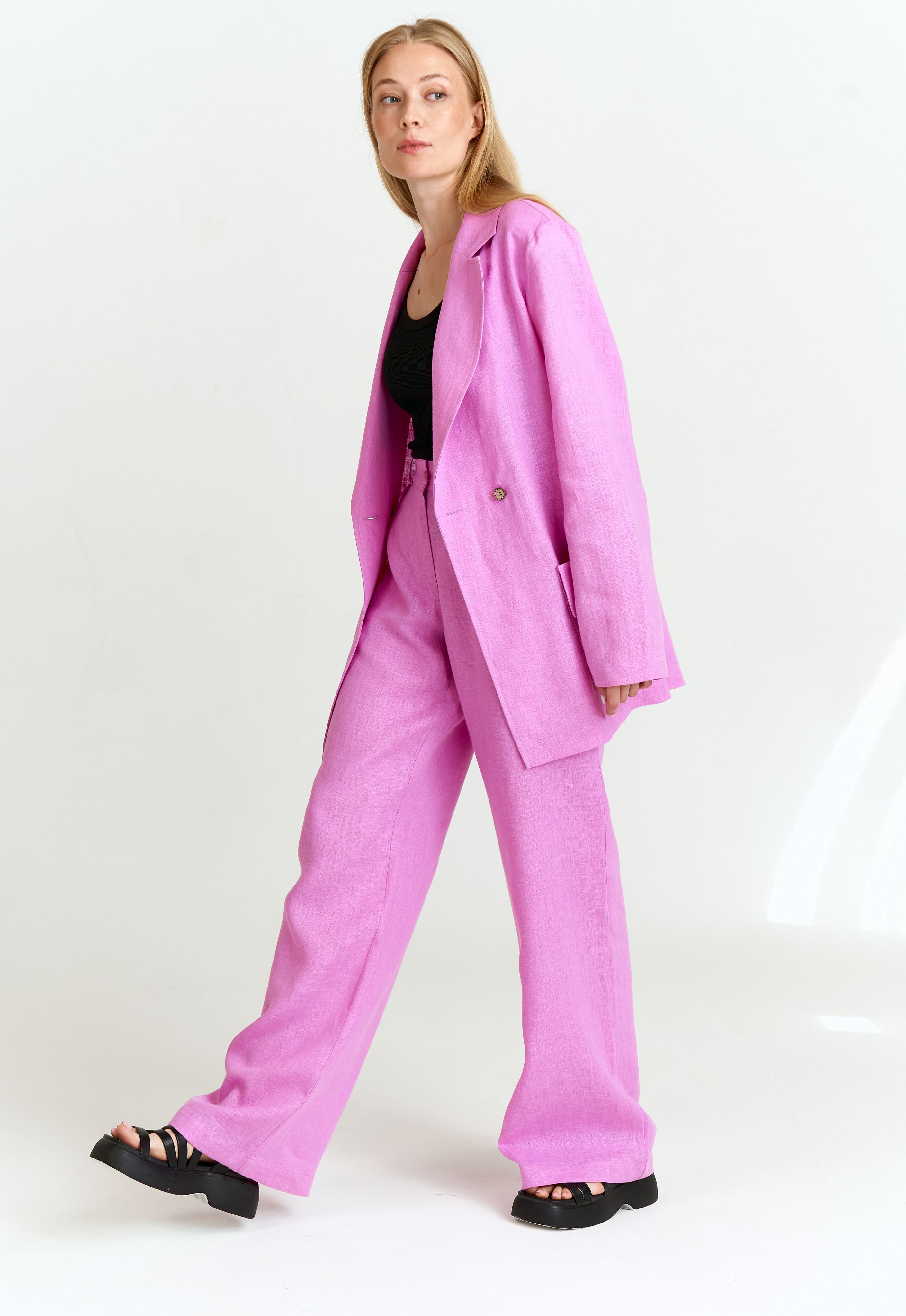 

Костюм женский TIS 23-08 розовый 50 RU, 23-08