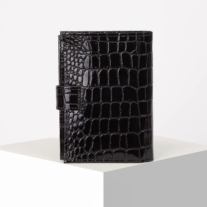 Обложка для паспорта Кайман с хлястиком, отдел для купюр, крокодил, черная