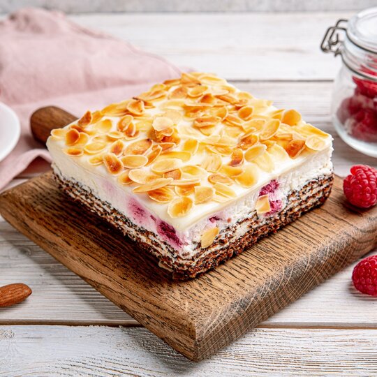 

Торт ВкусВилл Айс Сметанный с малиной 250 г