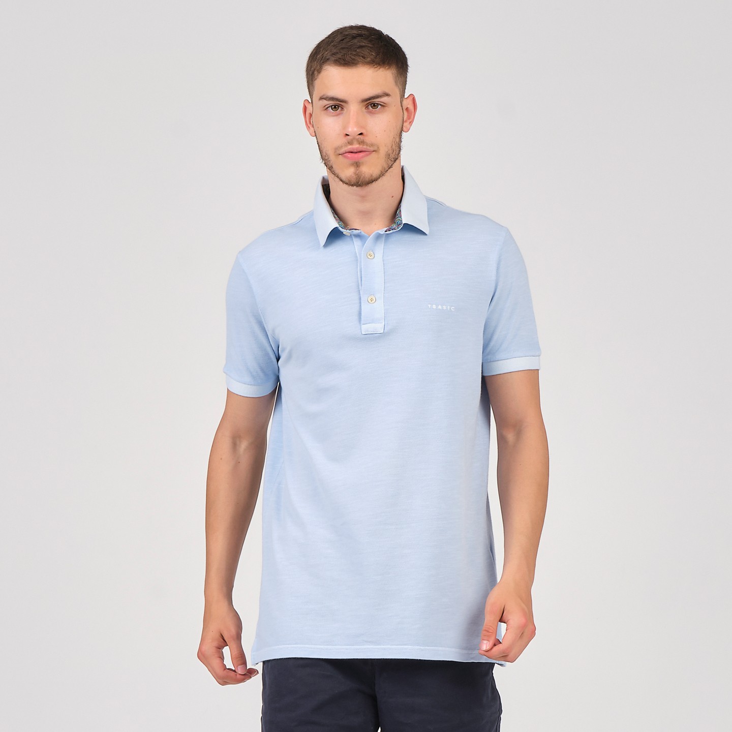 

Футболка мужская Tbasic 136 голубая S (доставка из-за рубежа), Голубой, 136