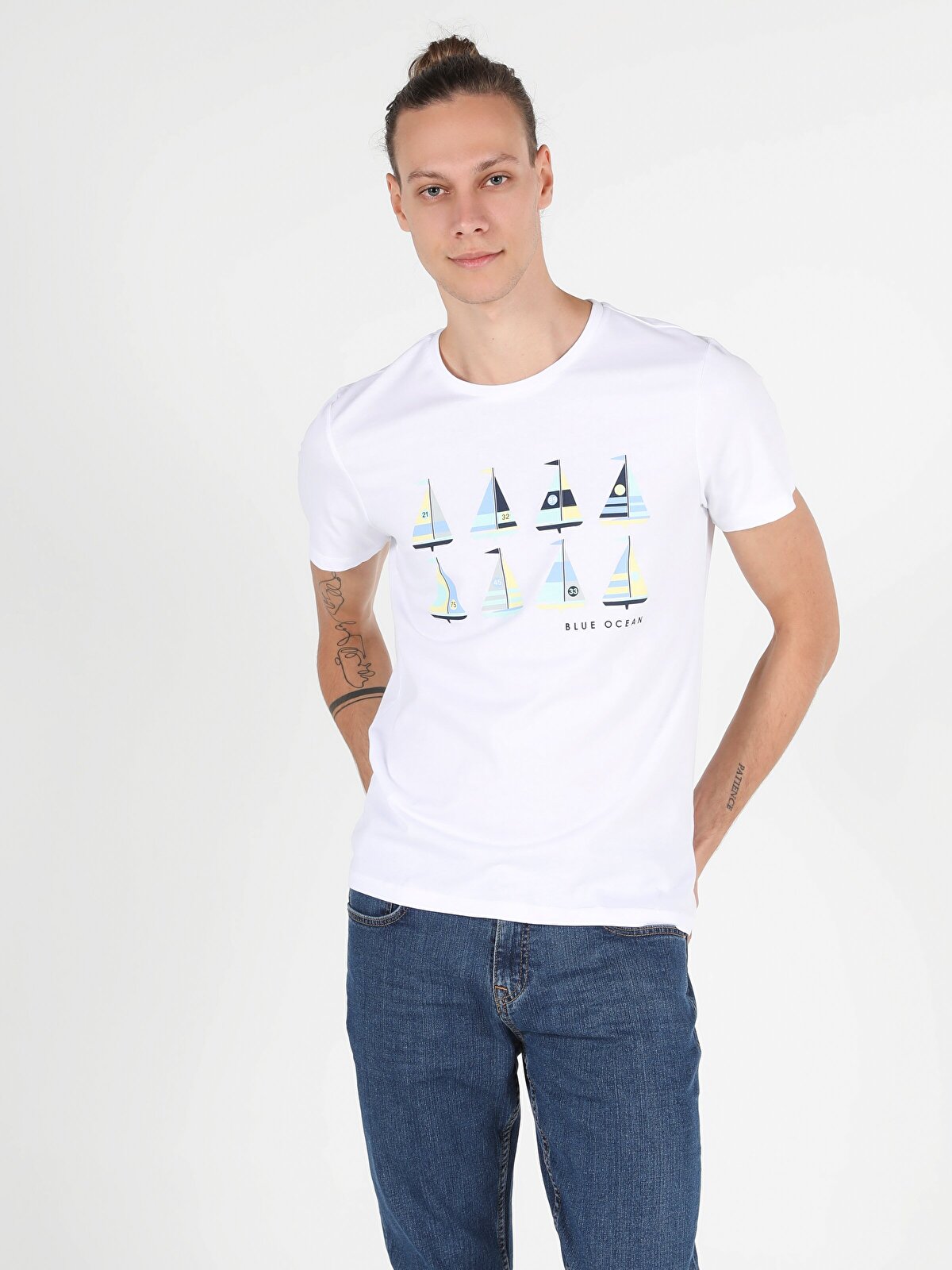 

Футболка мужская Colins CL1049839_Q1.V1 белая S, CL1049839_Q1.V1