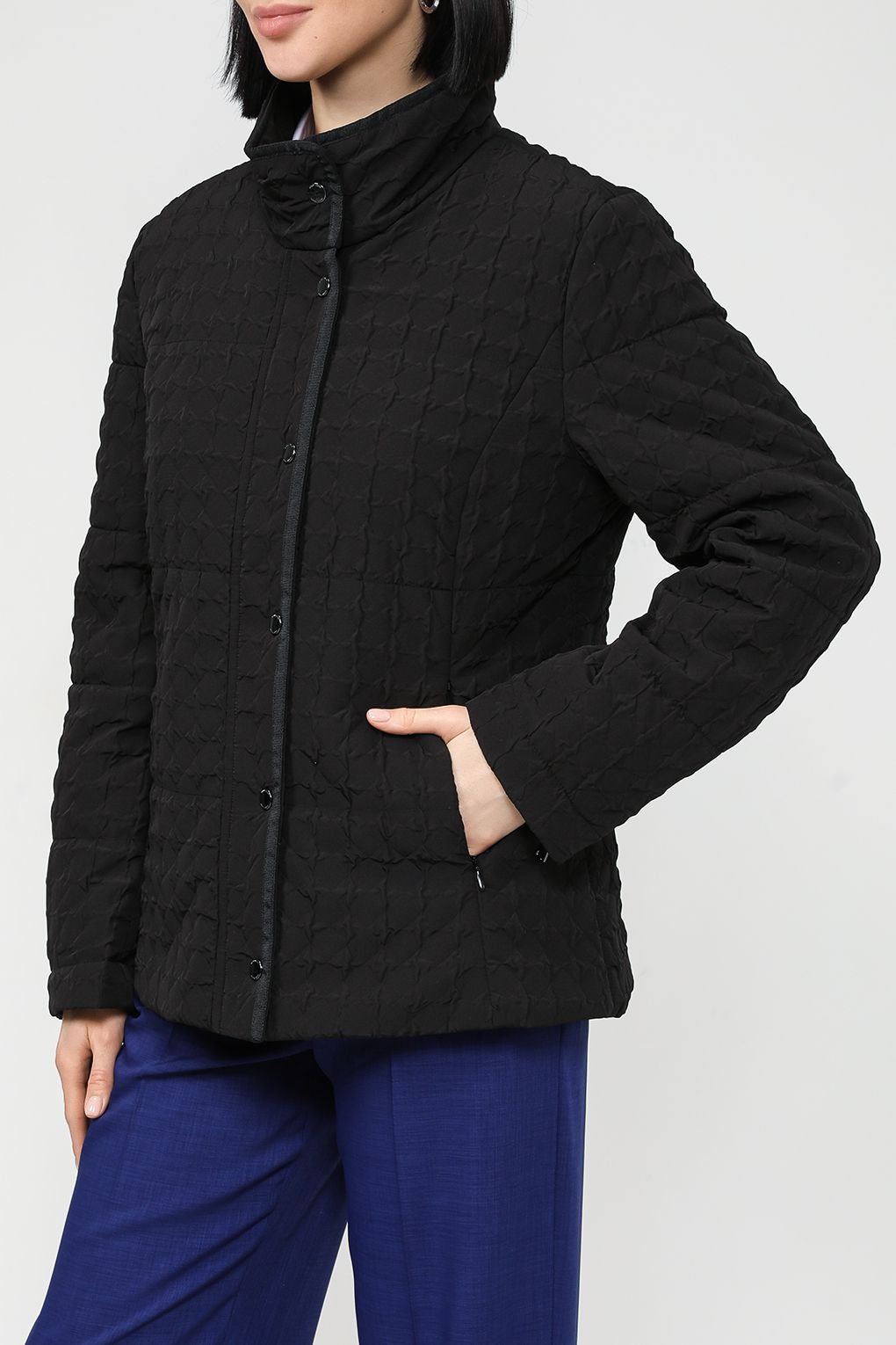 

Куртка женская Gerry Weber 350236-31080 черная 38, Черный, 350236-31080