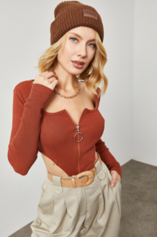 

Боди женское Xhan 2KXK2-45737 оранжевое STD (доставка из-за рубежа), Оранжевый, 2KXK2-45737