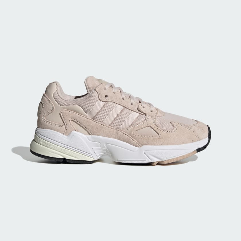 

Кроссовки женские Adidas FALCON бежевые 8 UK, Бежевый, FALCON
