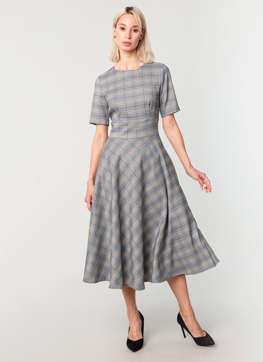 

Платье женское Каляев 59760 серое 54, 59760