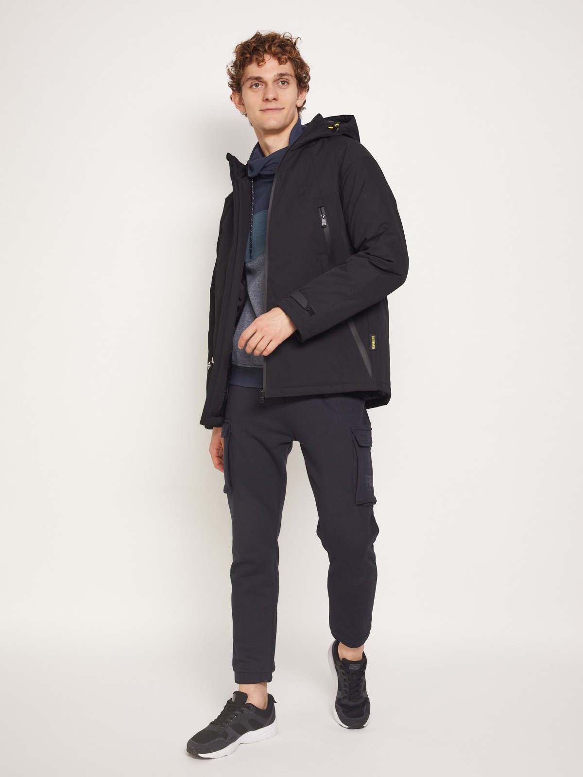

Куртка мужская Zolla 113351123049900 черная XXL, 0113351123049900