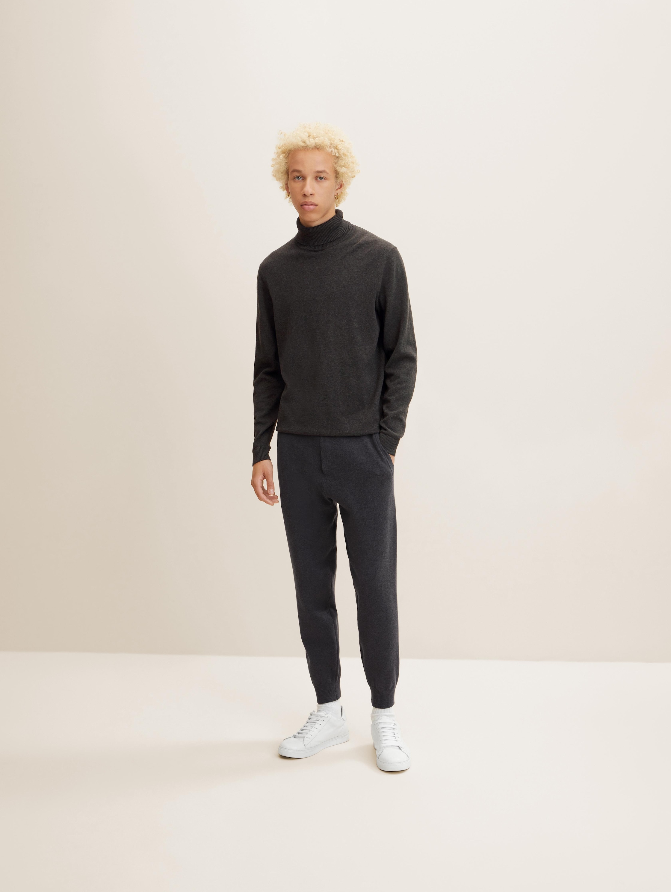 

Брюки мужские TOM TAILOR 1032539 серые S, 1032539