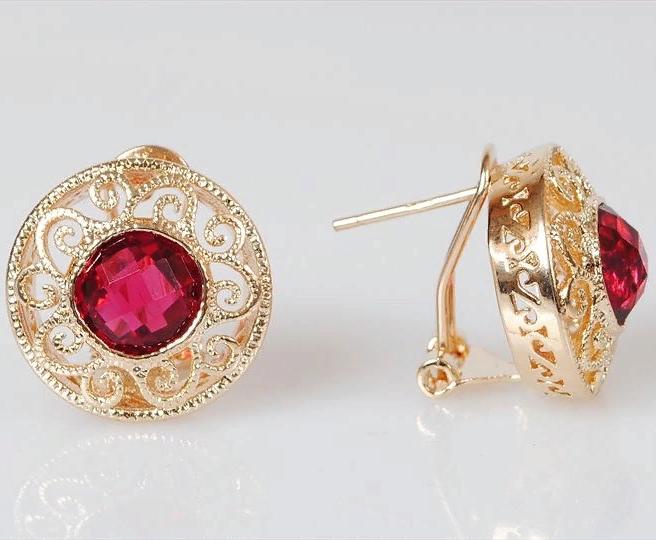 

Серьги из ювелирного сплава Lotus Jewelry 3027E-16Rc, корунд, 3027E-16Rc