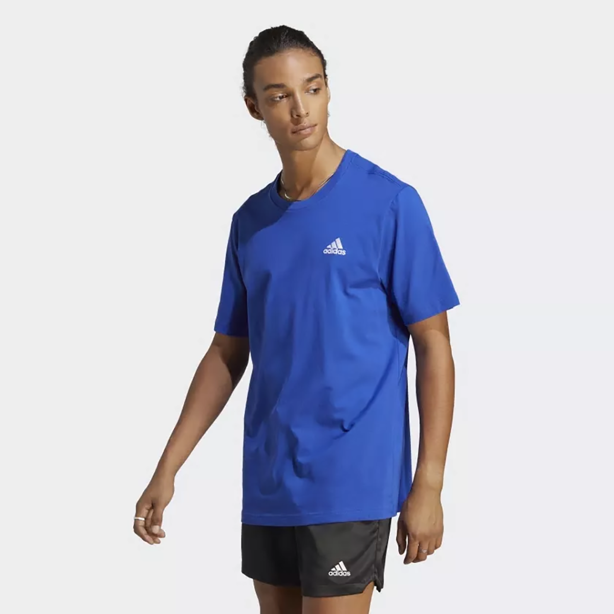 

Футболка мужская Adidas Essentials IC9284 синяя 2XL, Синий, Essentials