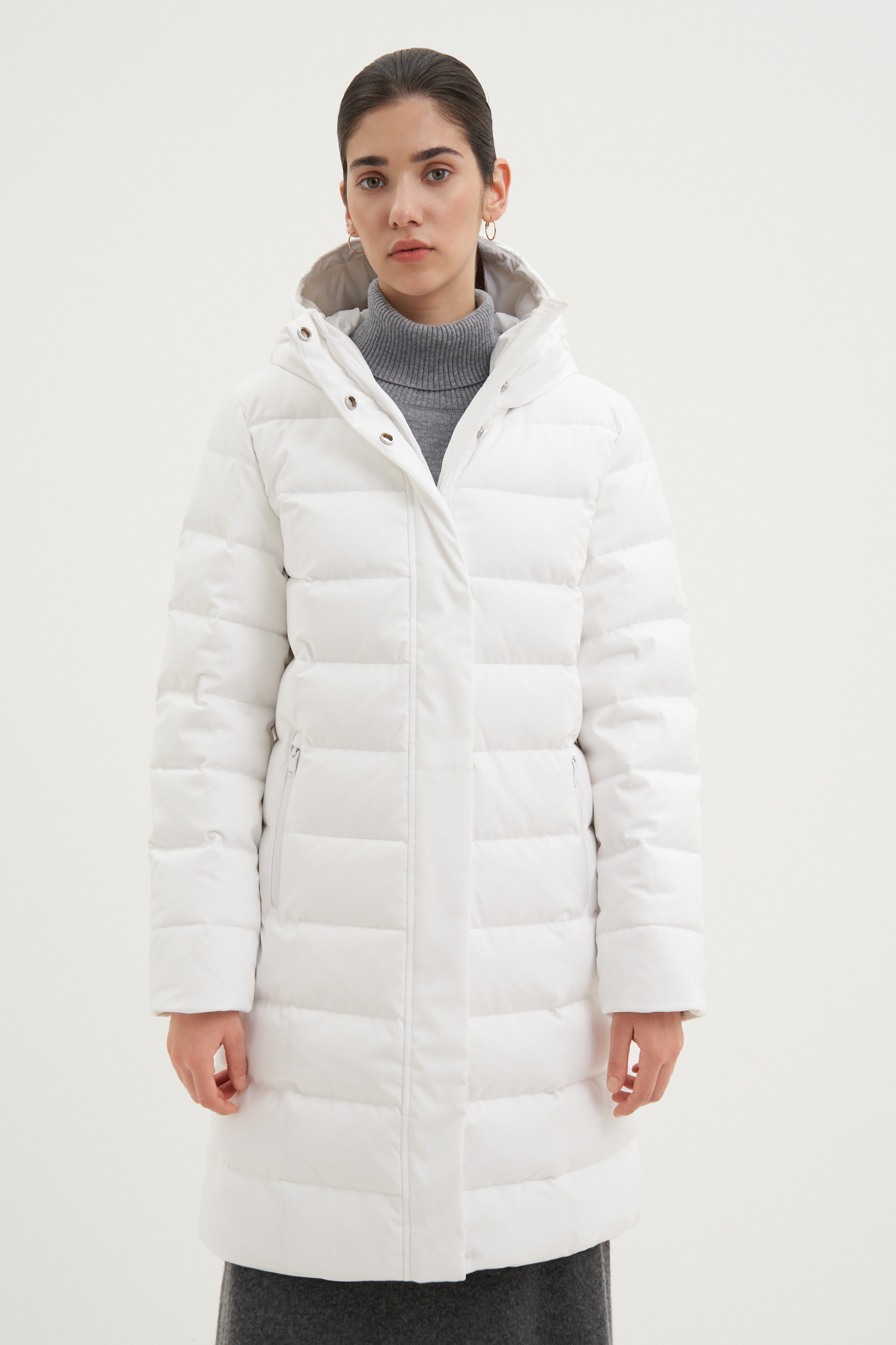 Пуховик-пальто женский Finn Flare FWB110122 белый XL