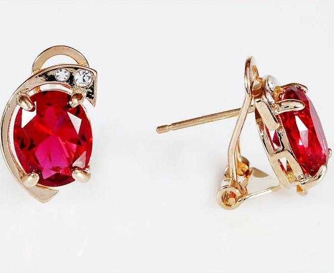 

Серьги из ювелирного сплава Lotus Jewelry 3031E-11Rc, корунд/циркон, 3031E-11Rc