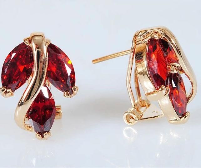 

Серьги из ювелирного сплава Lotus Jewelry 242E-20gn, гранат, 242E-20gn