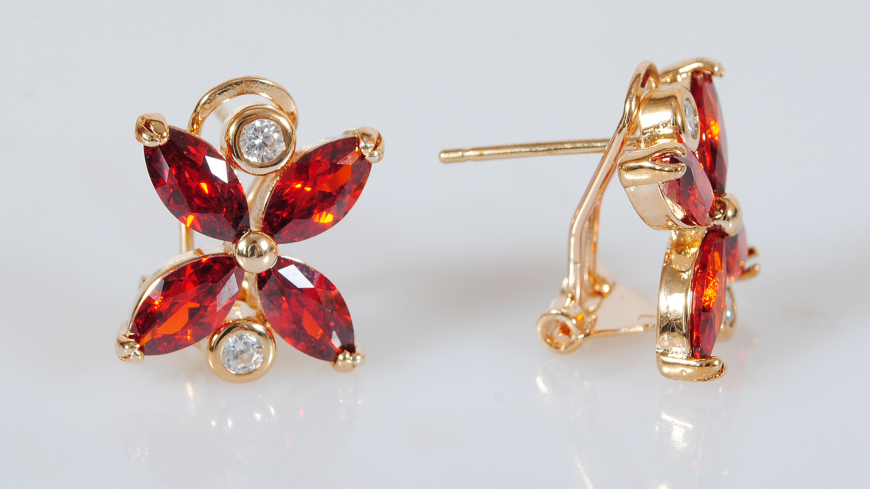 

Серьги из ювелирного сплава Lotus Jewelry 3032E-04gn, гранат/циркон, 3032E-04gn