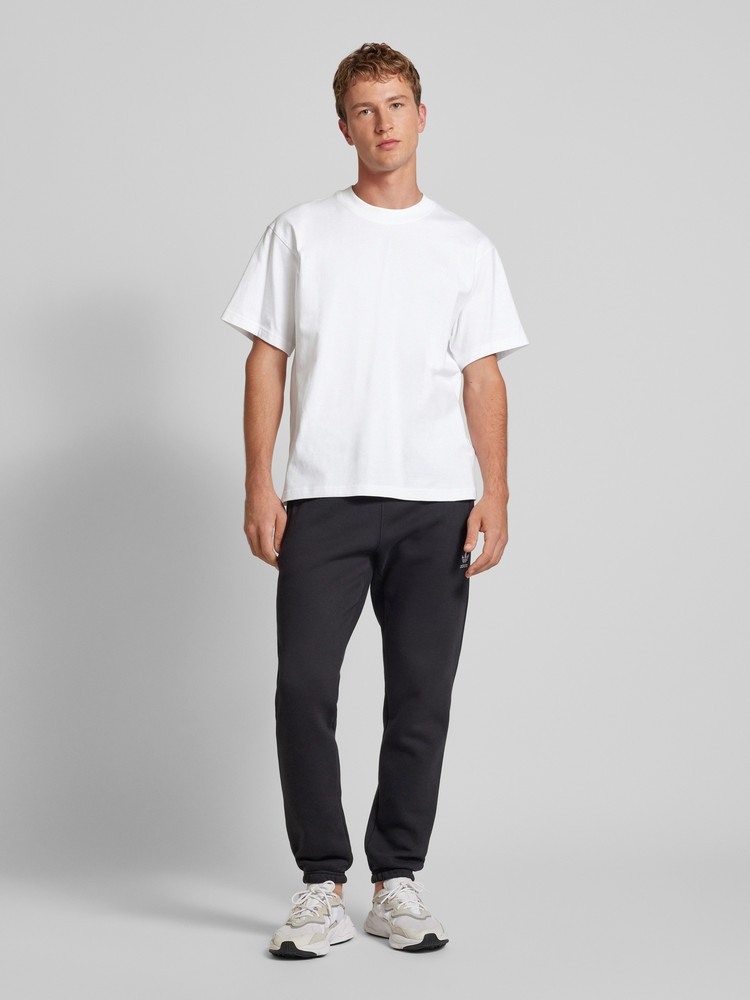 

Футболка мужская Adidas Originals IY2252 белая XXL, Белый, IY2252