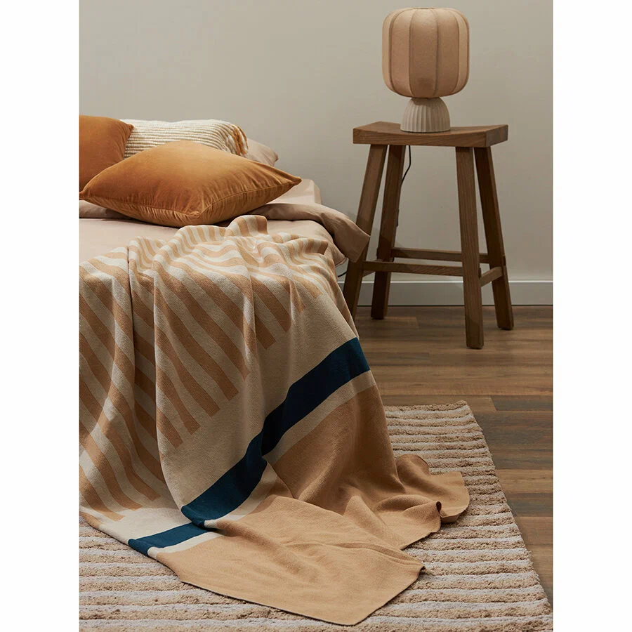

Плед из хлопка с рисунком tulip garden из коллекции terra, 130х180 см, TK22-TH0001