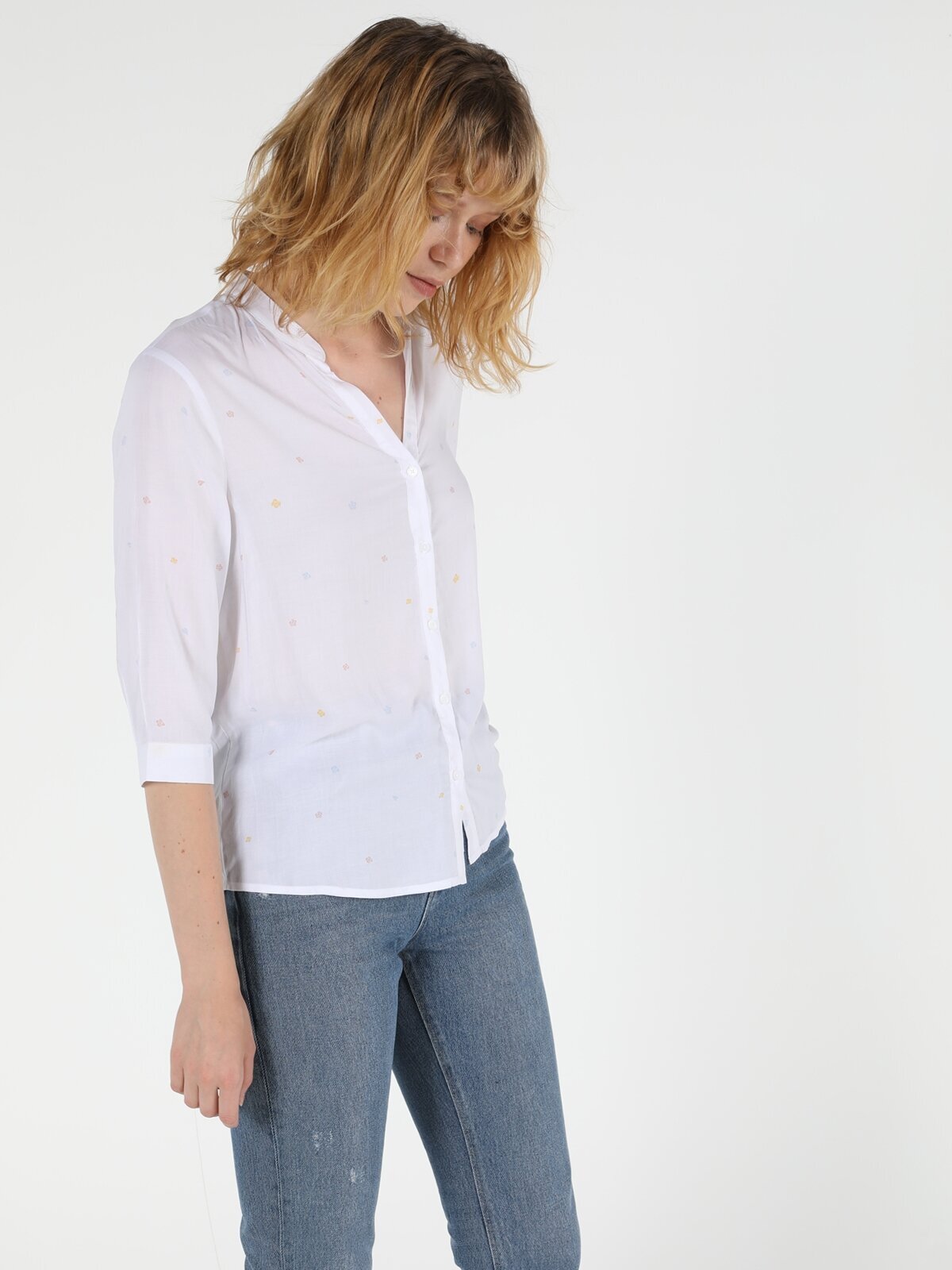 Рубашка женская Colins CL1048912_Q1.V1 белая M