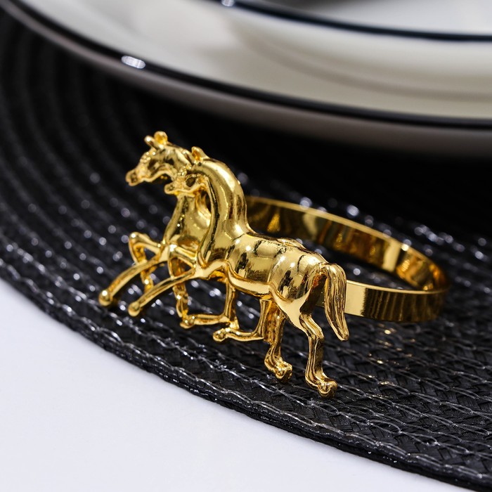 фото Кольцо для салфетки nature лошадь, 4,5×4,5×4,3 см, цвет золотой nobrand