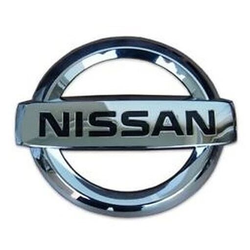 Заглушка бампера переднего под буксировочный крюк Nissan 622A0-1KA0A