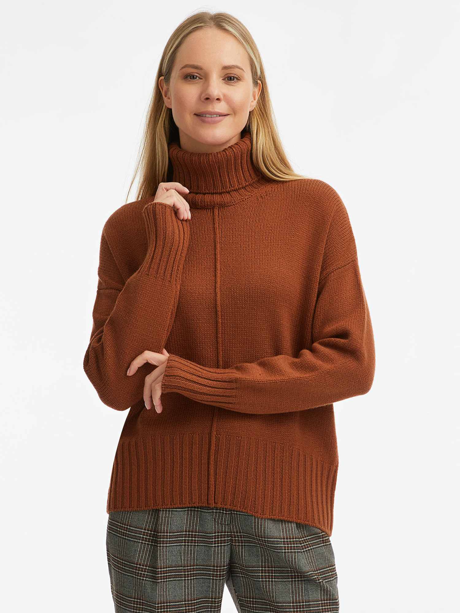 

Свитер женский oodji 64405104 красный 2XL, 64405104