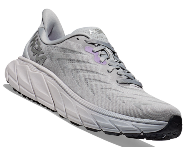 

Спортивные кроссовки женские Hoka Arahi 6 серые 6 US, Серый, Arahi 6