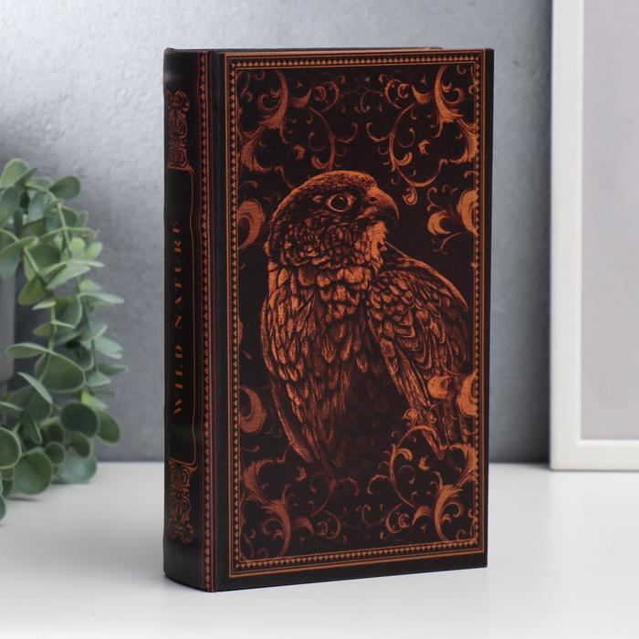 

Сейф-книга дерево, кожзам "Ястреб. Wild nature" 21х13х5 см, Коричневый