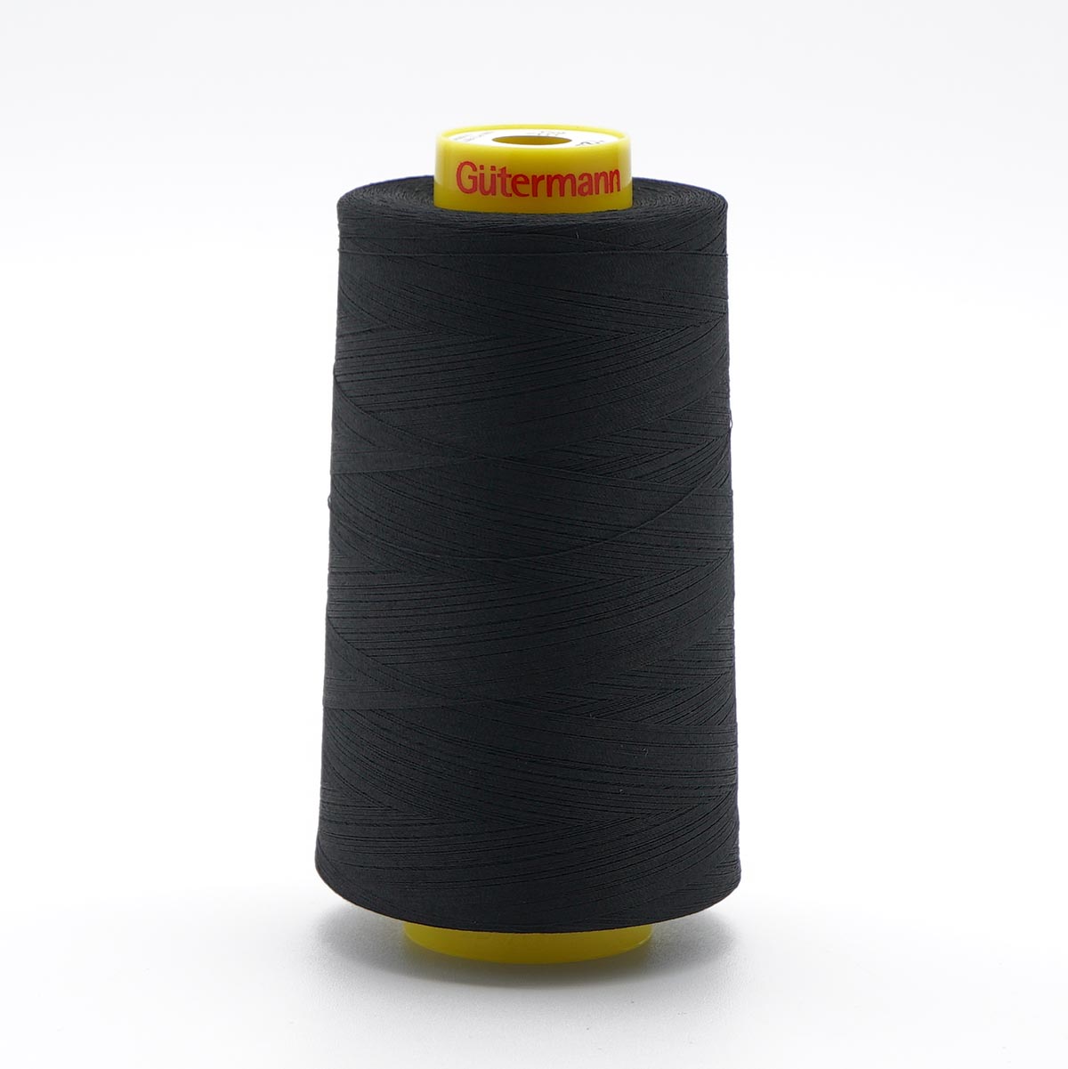 

700185 Нить Mara 120/5000 м универсальная, 100% полиэстер Gutermann (2111 ультрачерный), Черный