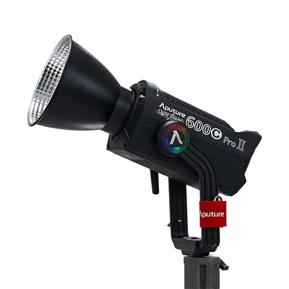 Осветитель Aputure LS 600c Pro II