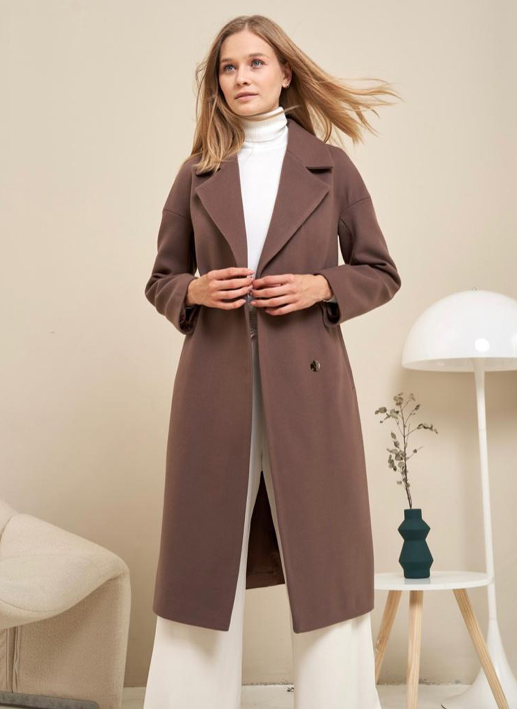 Пальто женское 62995 коричневое 46 RU Giulia Rosetti. Цвет: коричневый