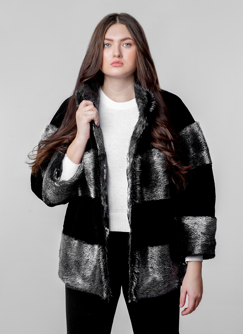 

Полушубок женский Каляев 58470 разноцветный 52, 58470