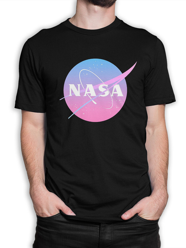 

Футболка мужская Dream Shirts NASA черная 3XL, NASA