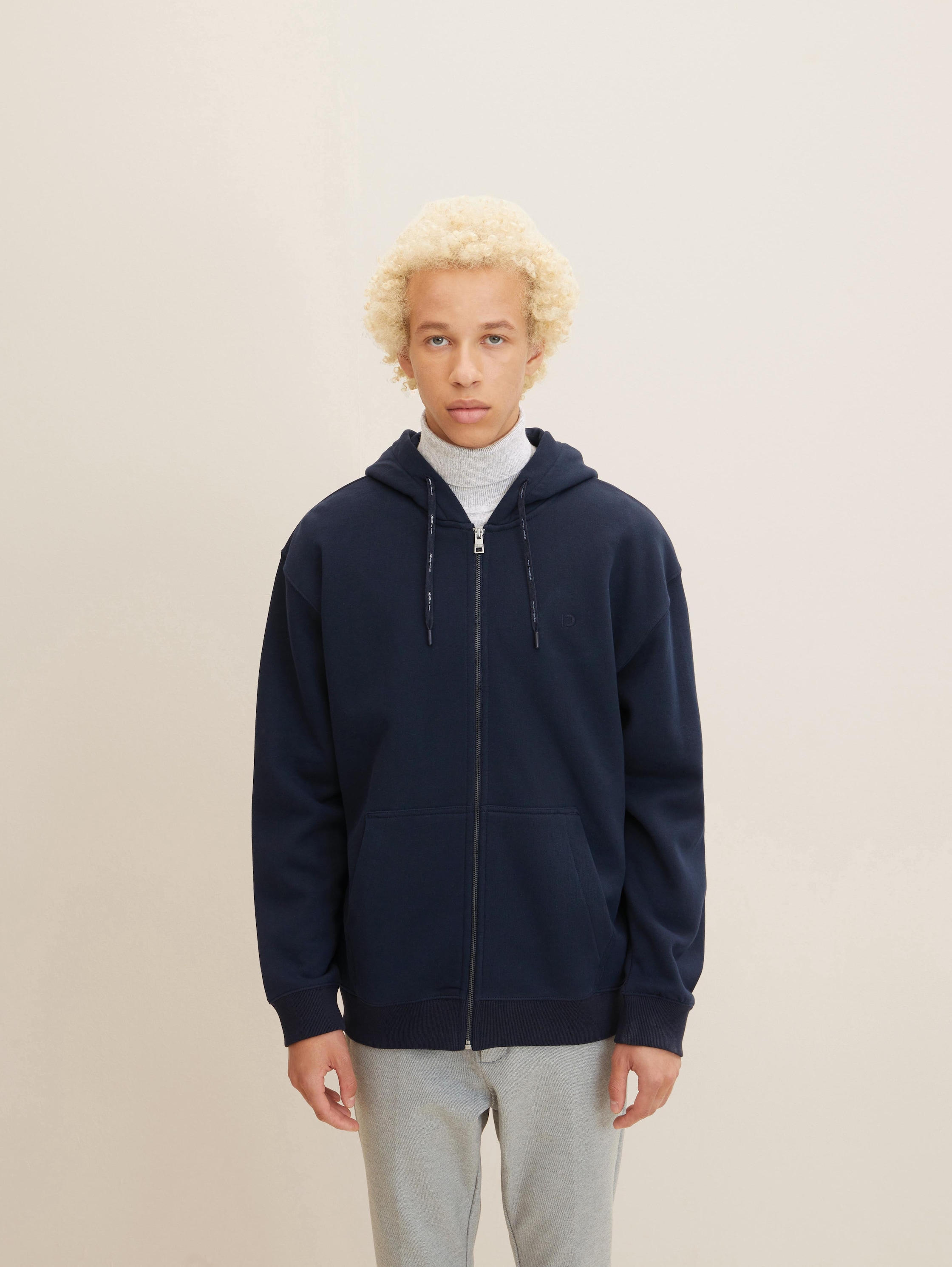 

Толстовка мужская TOM TAILOR 1032768 синяя 2XL, 1032768