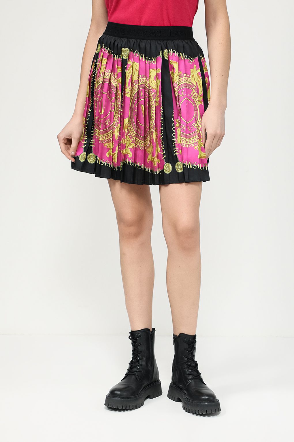 

Юбка женская Versace Jeans Couture 75HAE8A0 розовая 40, Розовый, 75HAE8A0