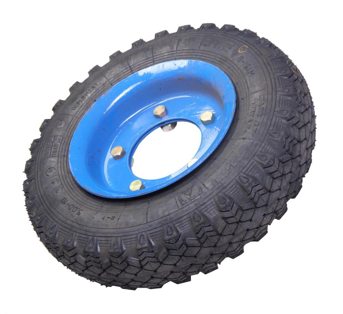 

Колесо МТЗ,ВТЗ,ЛТЗ опорное к щетке 5.00х10 без ступицы и подшипников САЛЬСК МК 02.00.010