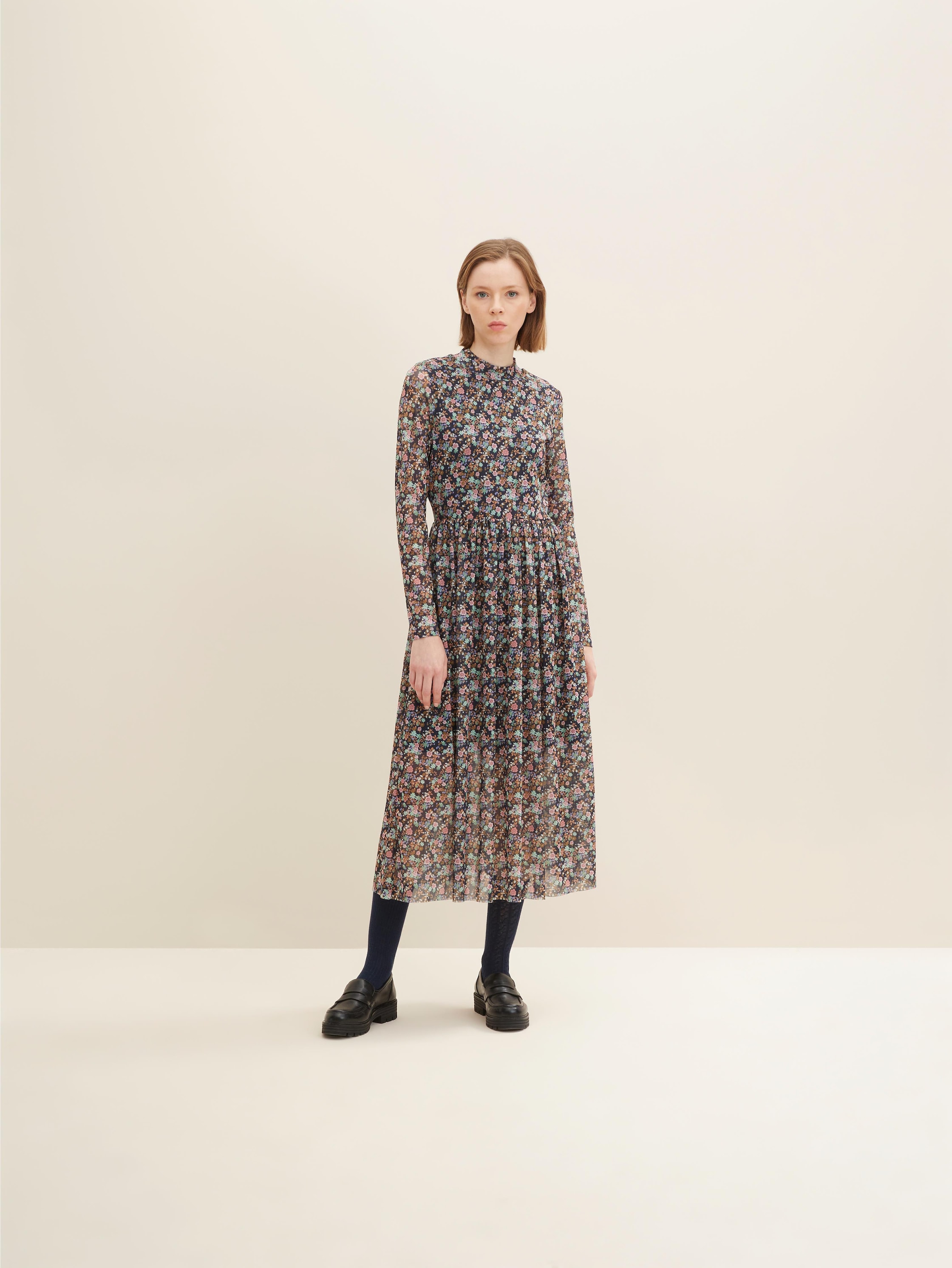 

Платье женское Tom Tailor Denim 1024509 черное L, 1024509